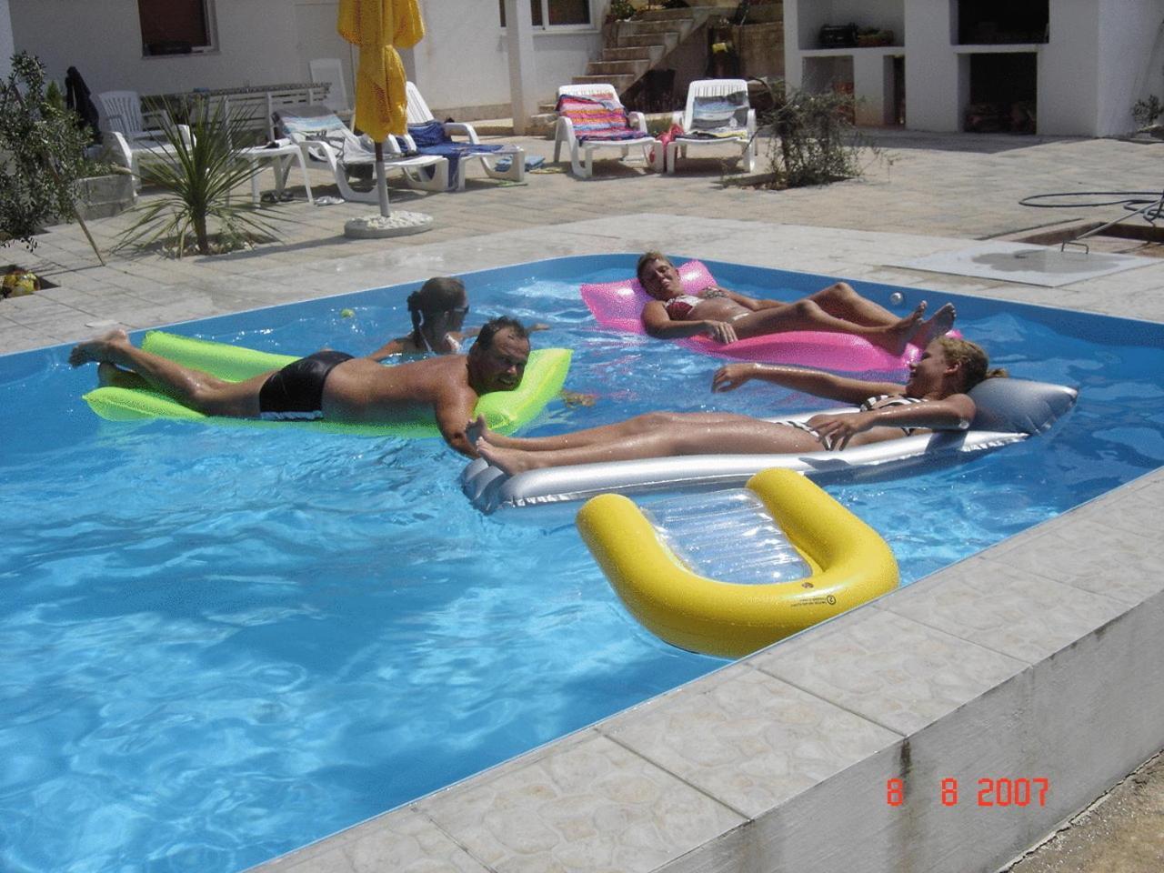 Apartments Villa Goja Трогир Экстерьер фото